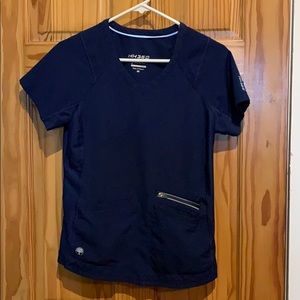 Healing hands scrub set in excellent condition